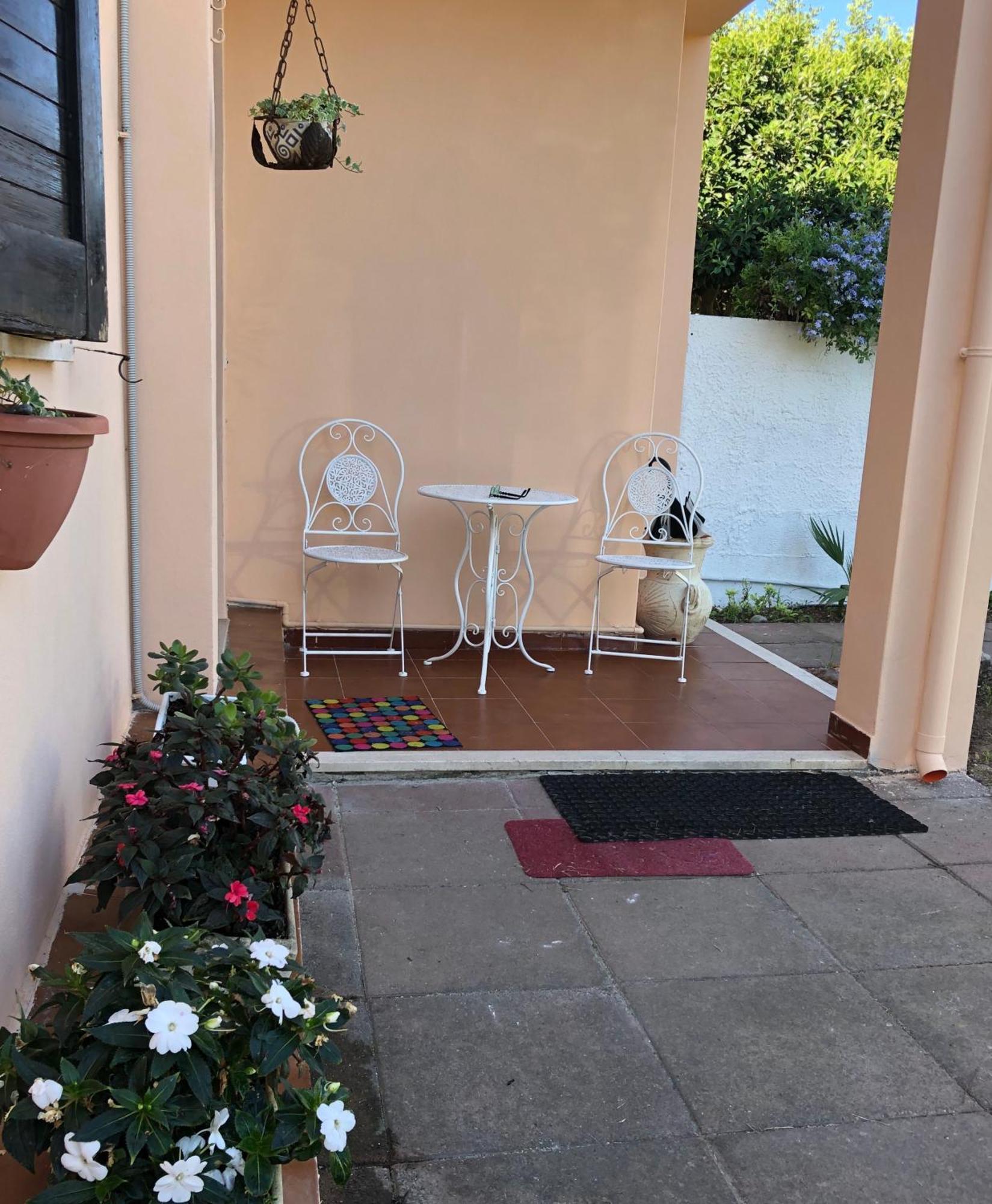 La Lantana Nuova Bed and Breakfast Flumini di Quartu Exterior foto